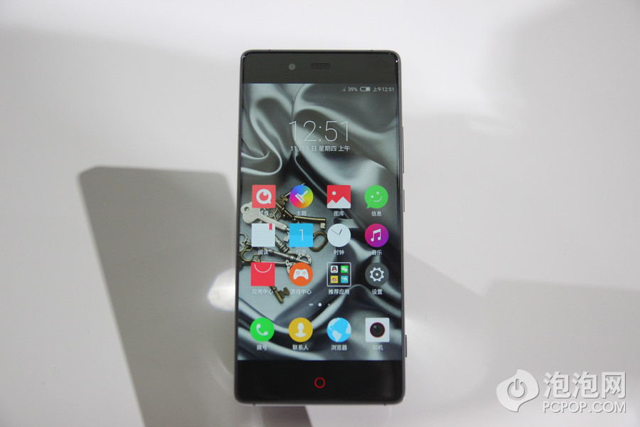 真正的无边框长啥样 各款nubia Z9实拍图赏