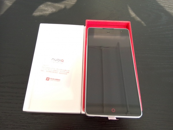 好用才是王道 中兴Nubia Z7 Max开箱跑分测试