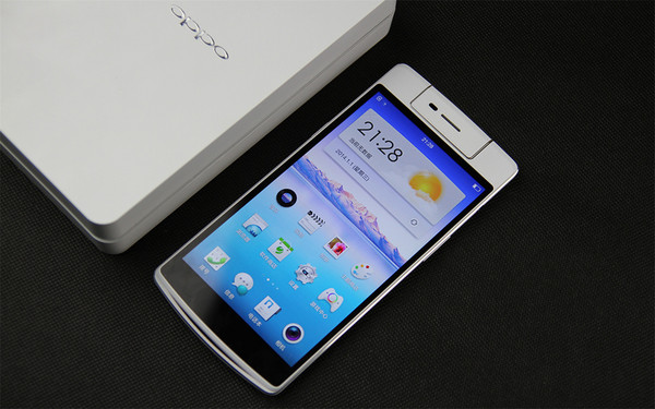 16MP旋转镜头自动全景拍照 OPPO N3评测第1张图