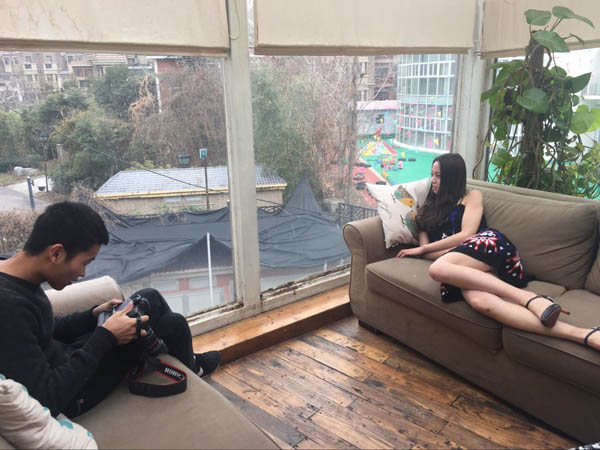 男女生想对彼此暧昧都有什么表现？