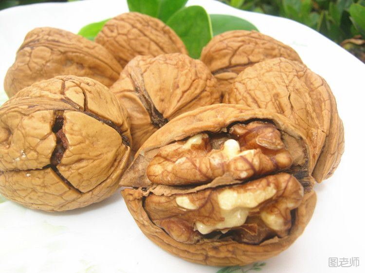 【图】核桃的功效与作用|核桃是碱性食品吗(2