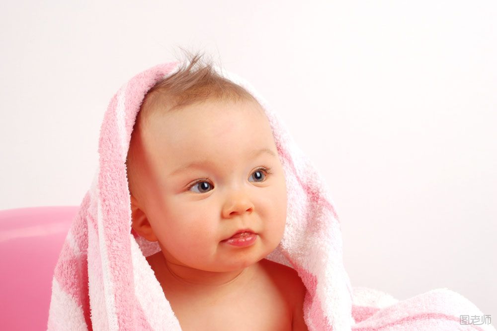 四个月的宝宝发育指标_四个月的宝宝发育标准