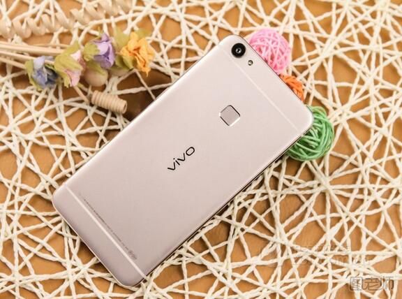 vivo x6和oppo r7s哪个好? 参数配置区别对比评