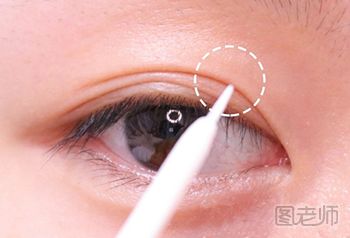 【图】双眼皮胶水怎么用 双眼皮胶水的用法