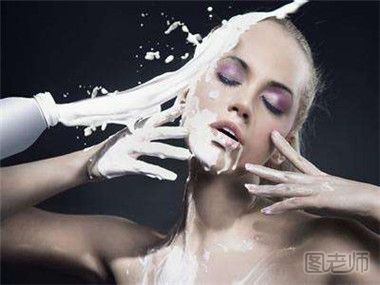 牛奶怎么洗脸 花式牛奶洗脸既白又干净