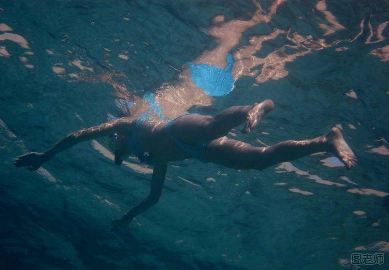 30游客泰国身亡 游泳注意事项有哪些