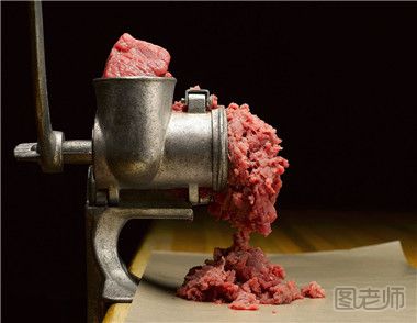 如何使用绞肉机