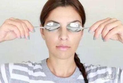 眼袋形成的原因有哪些 怎么消除眼袋