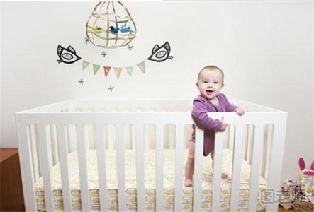 婴儿床选购方法 如何选购婴儿床