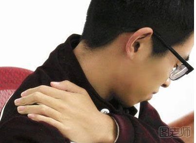 颈型颈椎病症状有哪些? 颈型颈椎病的临床表现