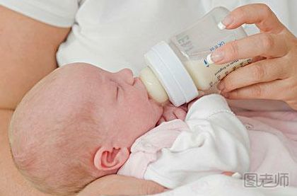 奶粉哺乳需要注意什么 奶粉喂养宝宝有哪些缺点