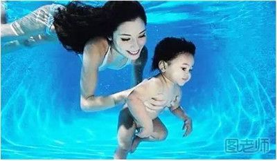 三岁儿童独自游泳险溺亡 夏季带孩子游泳需谨慎！