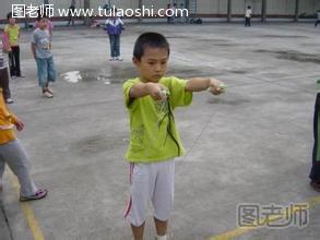 小学生跳绳的好处：增进小学生器官发育