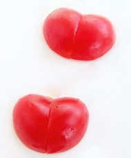 生活小窍门 快速把小番茄切成心形的方法