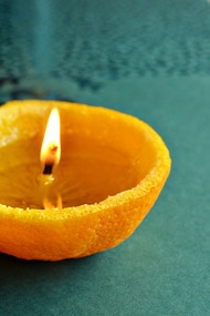 废物利用 脐橙变蜡烛