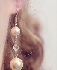 耳环饰品 教你制作优美珍珠吊坠耳环