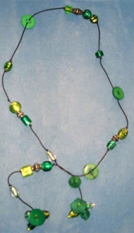 手工diy 用纽扣和珠子制作美丽的珠宝项链