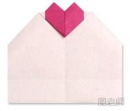 如何将心形图案纸张折成信封折纸手工