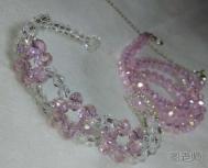粉红天使之心串珠手链的制作