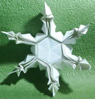 美丽的折纸雪花 立体雪花折纸教程