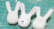 用软陶粘土手工制作可爱兔子装饰