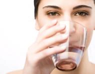 脸部补水最好的方法 怎样正确给肌肤补水