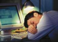 长期工作熬夜害处多 熬夜会对身体造成的损害