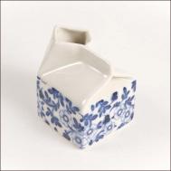 Hanne Rysgaard手工陶瓷牛奶盒