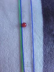 【图文】手工编织教程 斜卷结系列之双色手镯制作方法