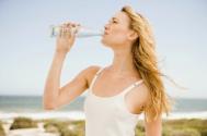 喝水能减肥吗？