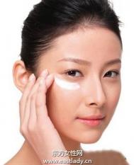 美容护肤：眼霜不同年龄使用有区别