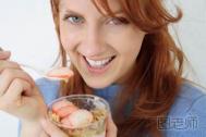 女人月经期间吃什么水果好 经期饮食指南