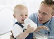 宝宝厌奶的原因是什么