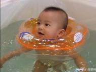 婴儿游泳时该注意什么？