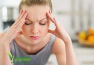生理期头痛按摩三个穴位能缓解