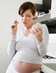 各个时期孕妈咪需要补充些什么营养呢