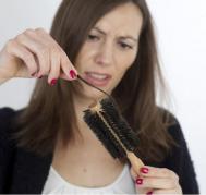 产妇吃什么可以防止脱发 怎么根除烦恼