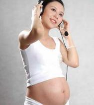 孕中期胎动频繁 分时段而异