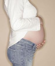 孕期影响胎儿发育的六件事