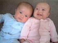 双胞胎早孕反应信息介绍