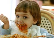 孩子不爱吃饭怎么办 这样做让孩子胃口大开