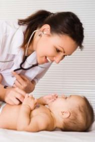 宝宝流鼻血的原因及治疗方法