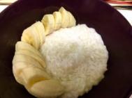 怎样做泰国味道带回家：香蕉椰汁糯米饭最好吃