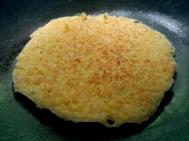 蛋香米饭饼的做法