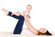 训练宝宝爬行的小方法?