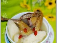 鲜淮山枸杞乳鸽汤的吃法