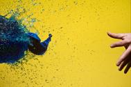 英国摄影师捕捉水气球爆裂精彩瞬间作品欣赏