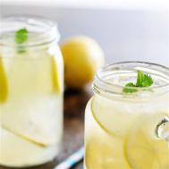 蜂蜜柠檬水减肥