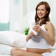 怀孕两个月胎儿应该有多大？