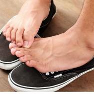 治疗脚臭的最好方法是什么